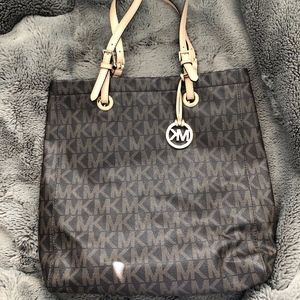 Michael Kors Tote